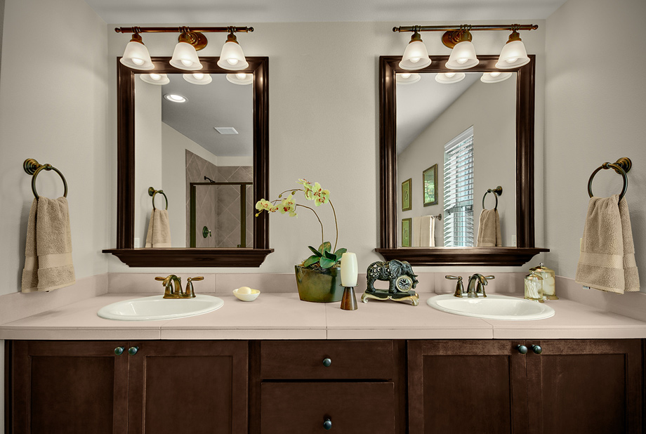 A guide to buy vanity mirrors for your home 